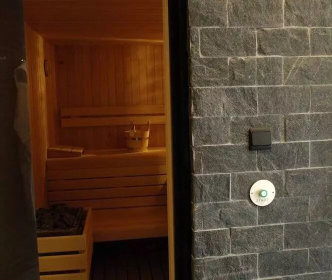 Fotos del hotel Yooma Urban Lodge:  3