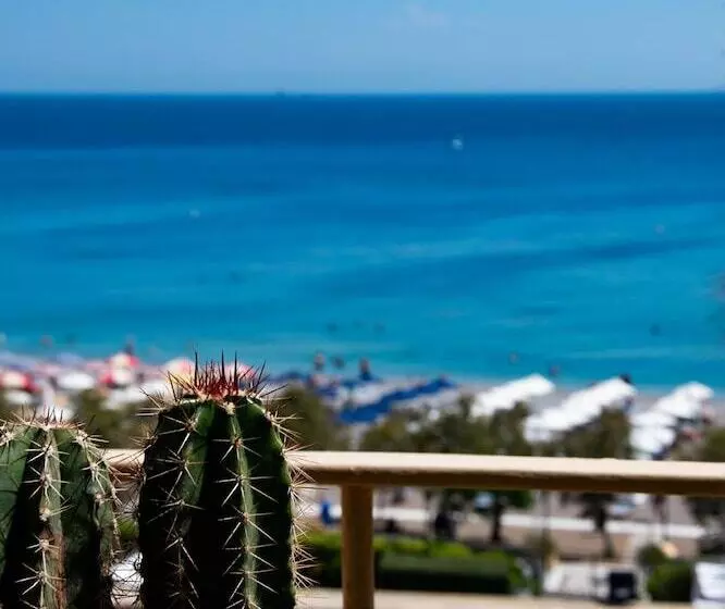 Fotos del hotel Grande Albergo Delle Rose  Casino Rodos:  4