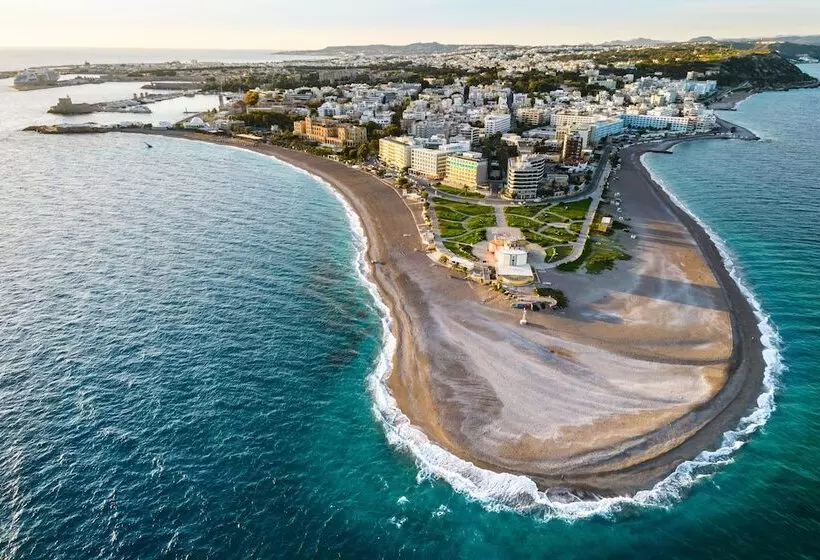 Fotos del hotel Grande Albergo Delle Rose  Casino Rodos:  8