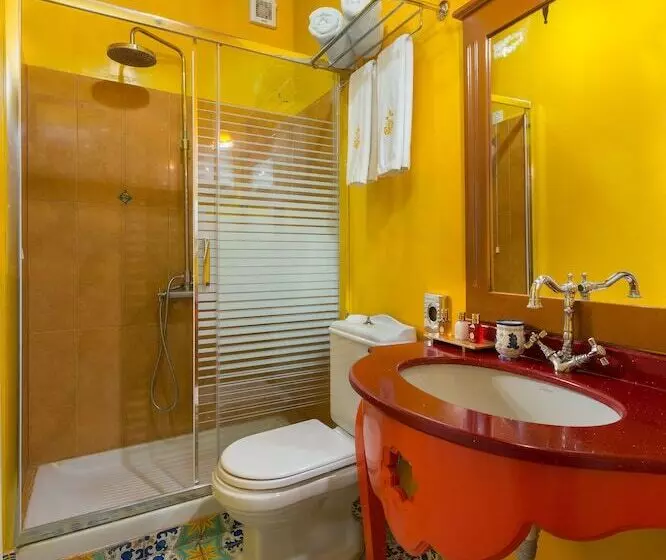 Fotos del hotel Nikos Takis Fashion Boutique:  8