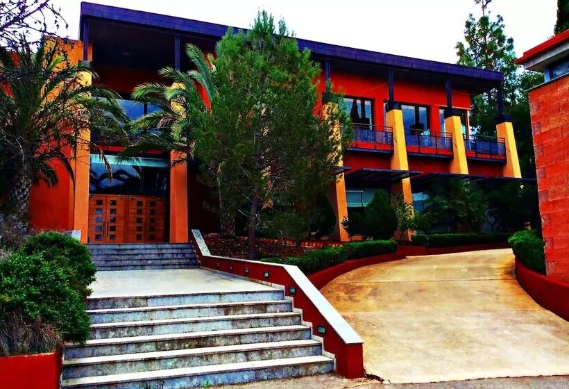 Fotos del hotel Portal Del Caroig:  9