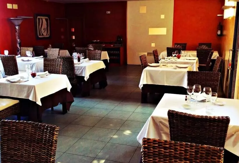 Fotos del hotel Portal Del Caroig:  2