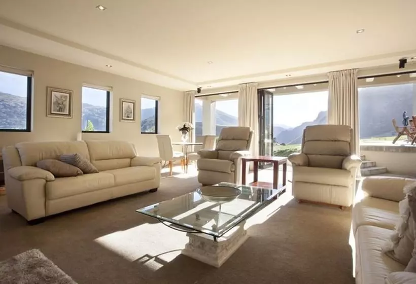 Fotos del hotel Gibbston House:  8