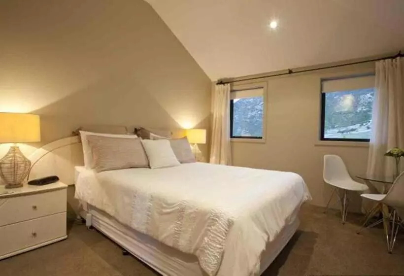 Fotos del hotel Gibbston House:  16