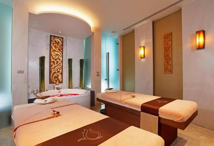 Centara Grand At Centralworld