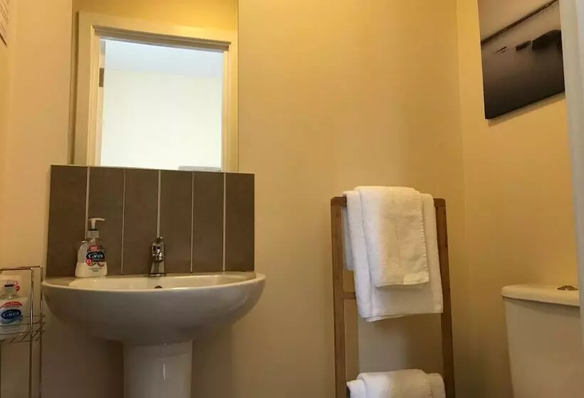 Fotos del hotel Acorn House:  8