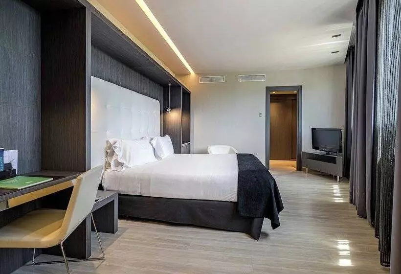 Fotos del hotel Maydrit Airport:  17