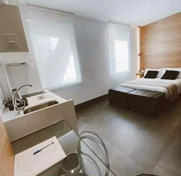 Fotos del hotel Salamanca Suites Libertad:  10