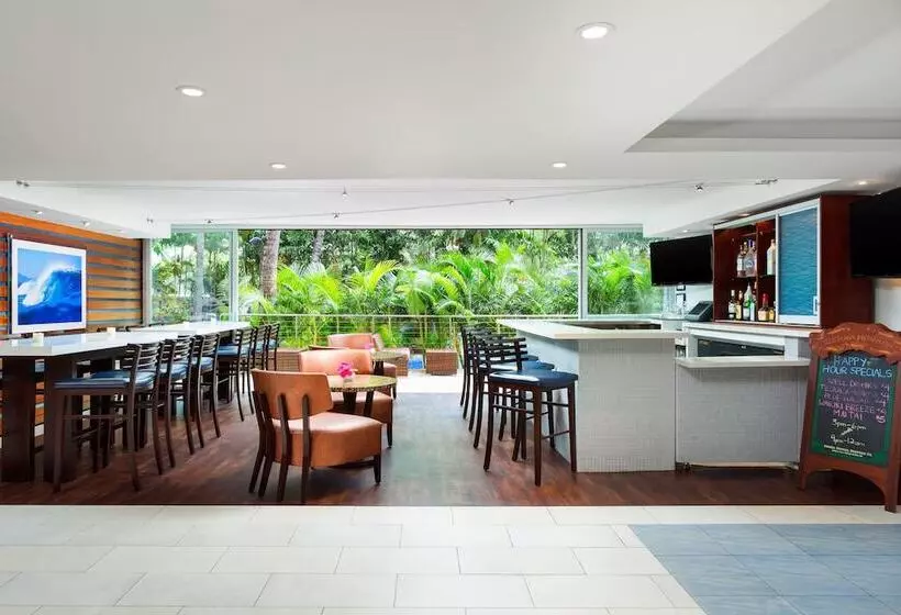 Fotos del hotel Courtyard By Marriott Waikiki Beach:  20