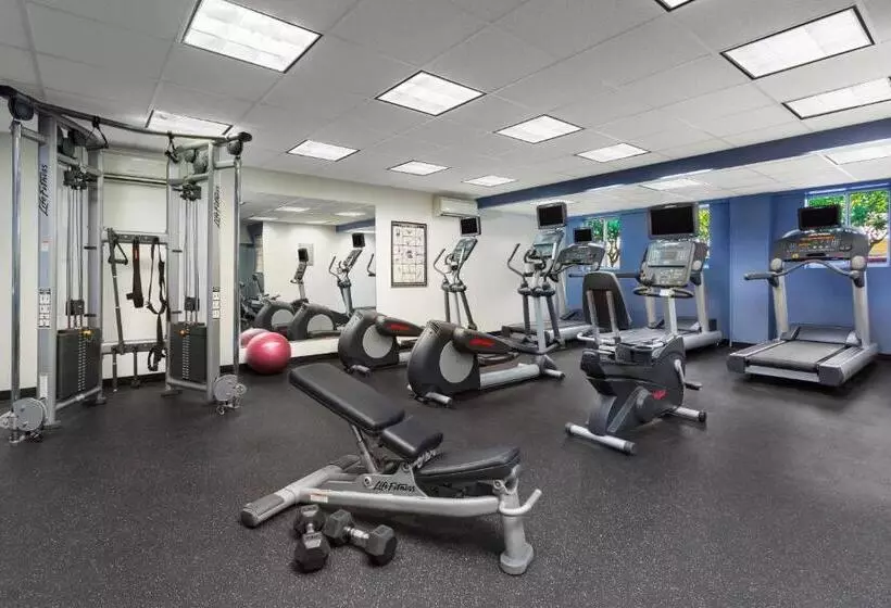 Fotos del hotel Courtyard By Marriott Waikiki Beach:  5