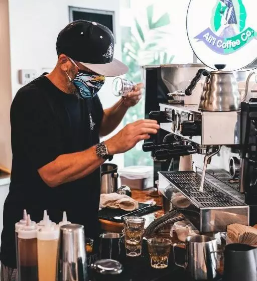 Fotos del hotel Courtyard By Marriott Waikiki Beach:  19