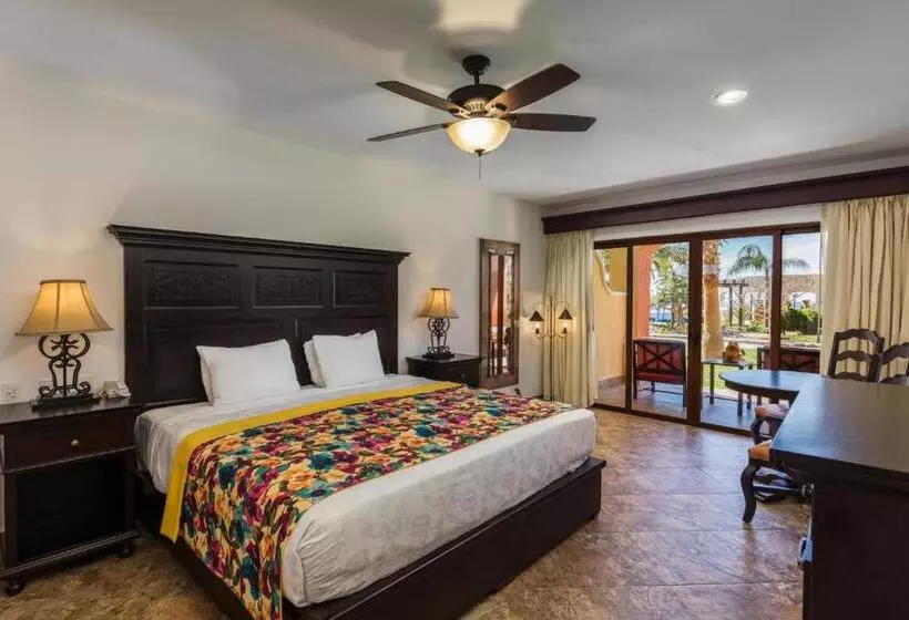 Hacienda Encantada Resort & Residences