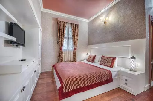 Kaleiçi Marina Boutique   Restaurant