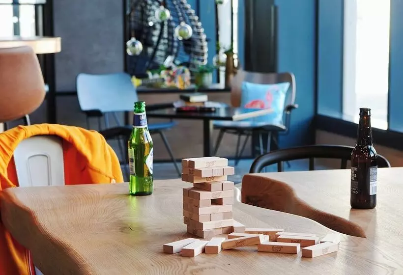 Fotos del hotel Moxy Edinburgh Fountainbridge:  12