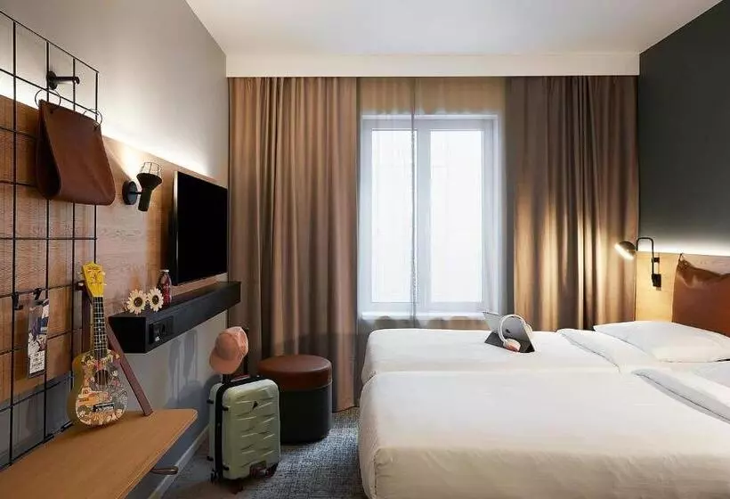 Fotos del hotel Moxy Edinburgh Fountainbridge:  6