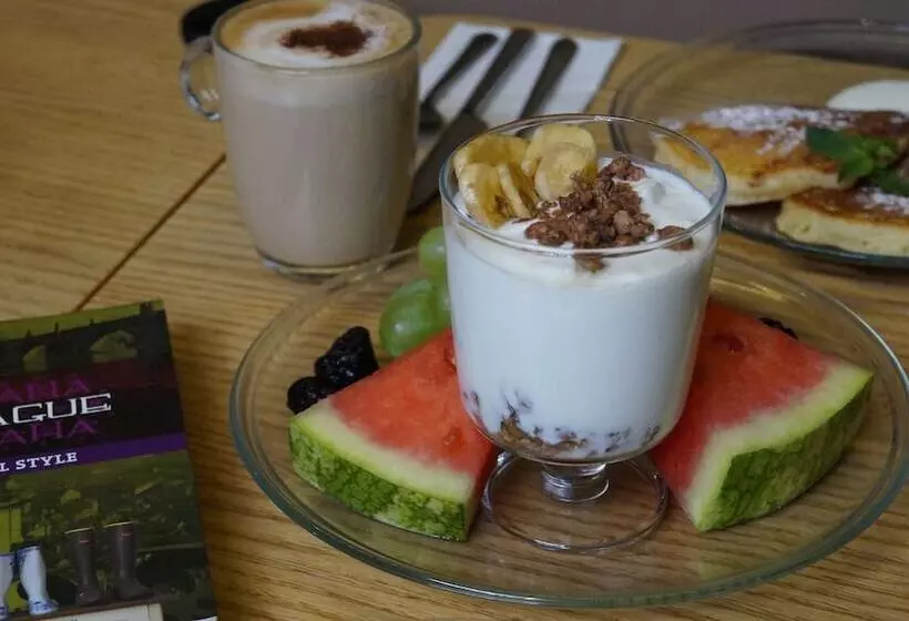 Fotos del hotel The Icon  & Lounge:  3