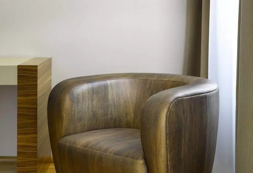 Fotos del hotel The Icon  & Lounge:  13