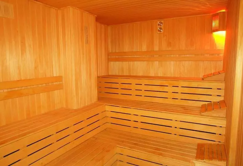 Fotos del hotel Turvan:  8