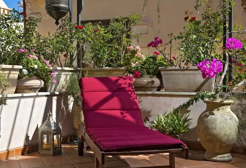 Fotos del hotel Ionas Boutique:  7