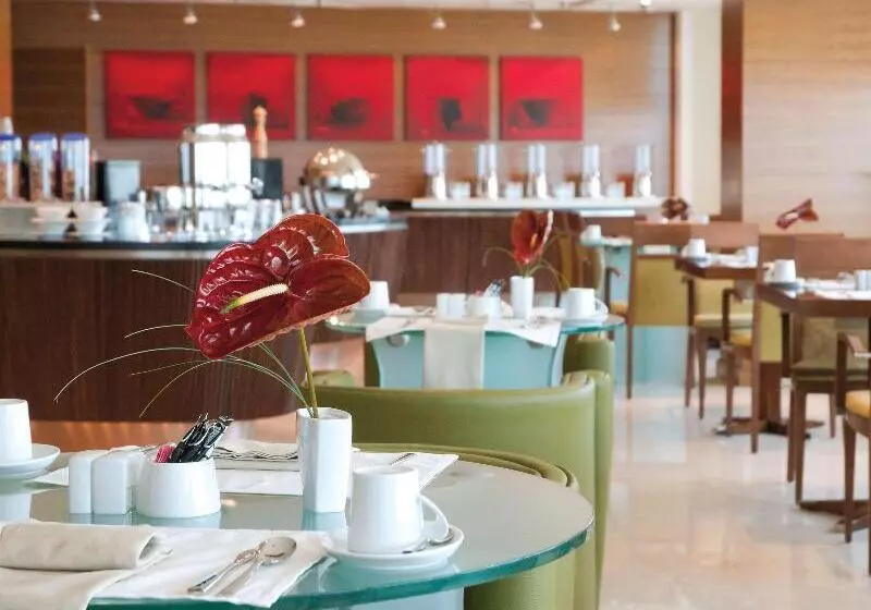 Fotos del hotel Mövenpick  Al Khobar:  4