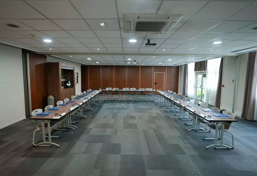 Fotos del hotel Campanile Roissy:  18