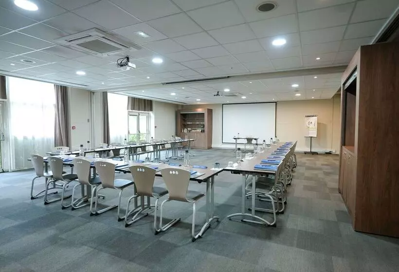 Fotos del hotel Campanile Roissy:  12