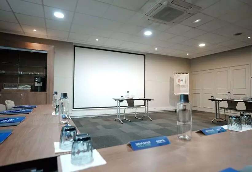 Fotos del hotel Campanile Roissy:  19