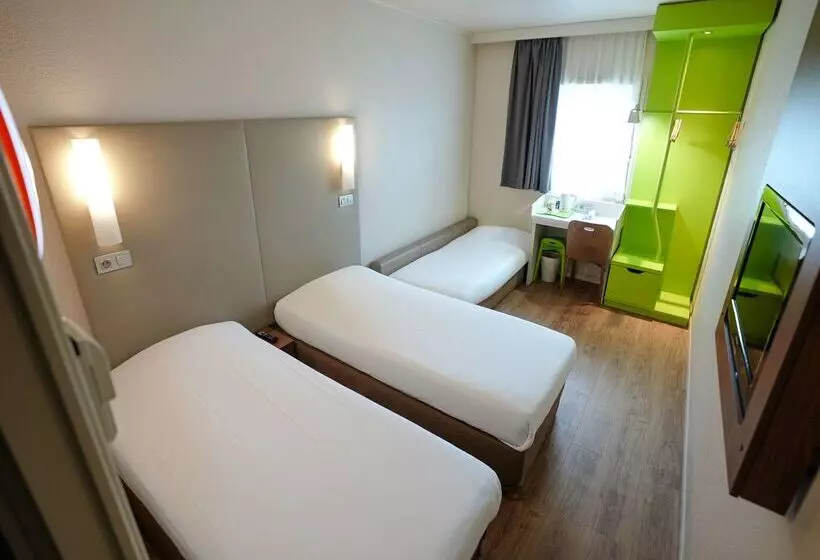 Fotos del hotel Campanile Roissy:  6