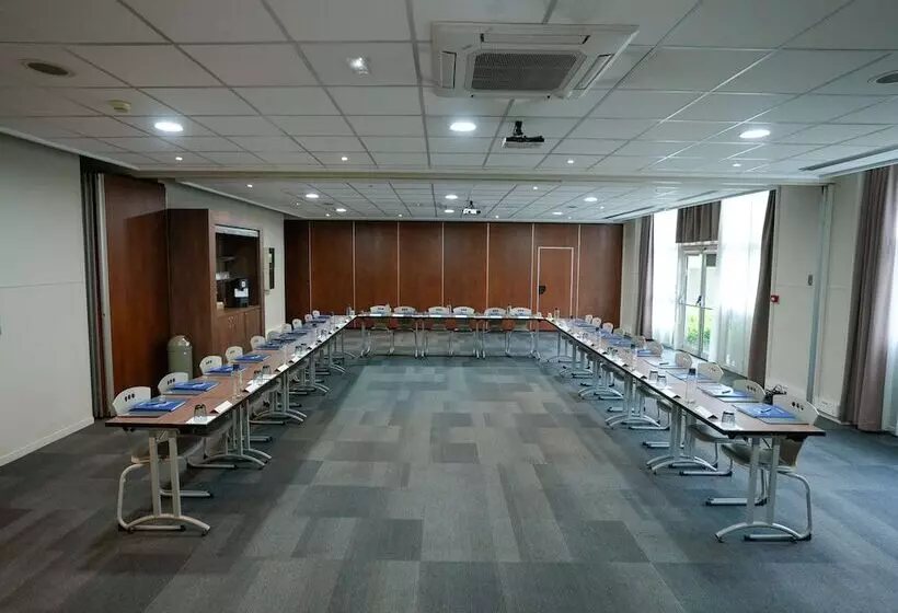 Fotos del hotel Campanile Roissy:  22