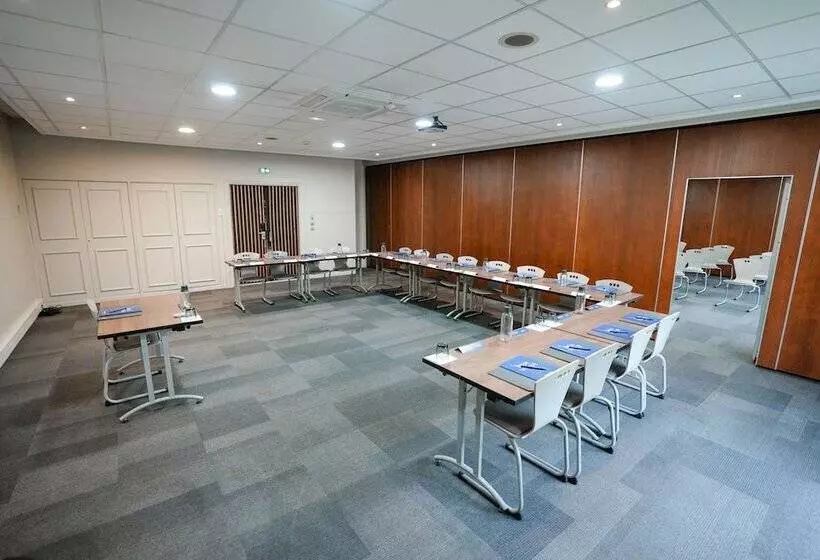 Fotos del hotel Campanile Roissy:  10