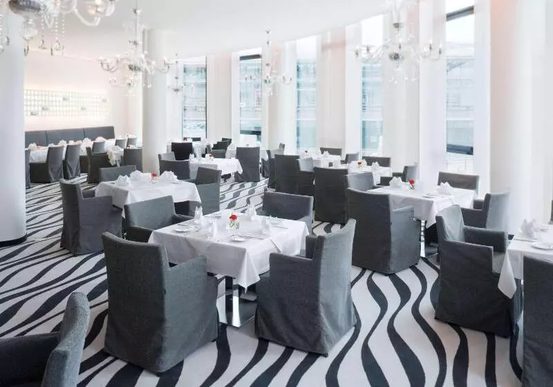 Fotos del hotel Mövenpick Hotel Stuttgart Airport:  5