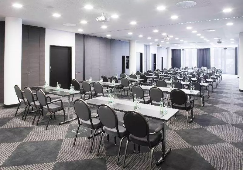 Fotos del hotel Mövenpick Hotel Stuttgart Airport:  23