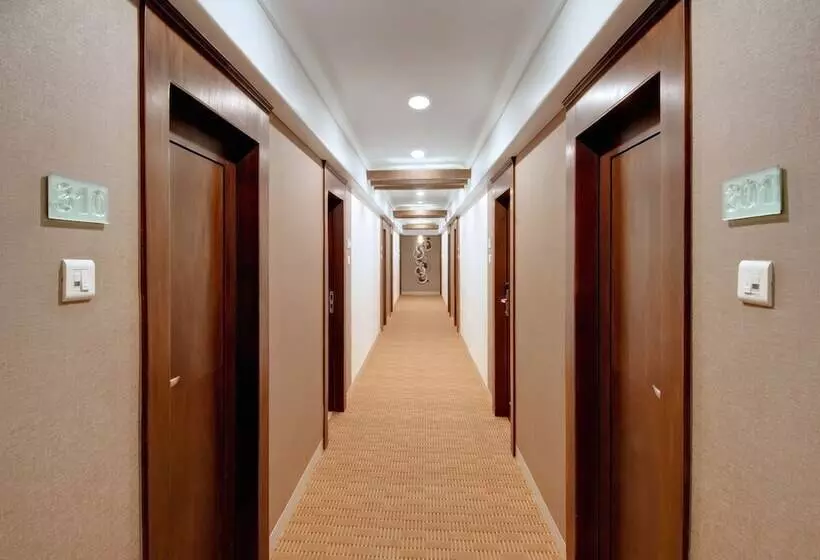 Fotos del hotel Suba Palace:  15