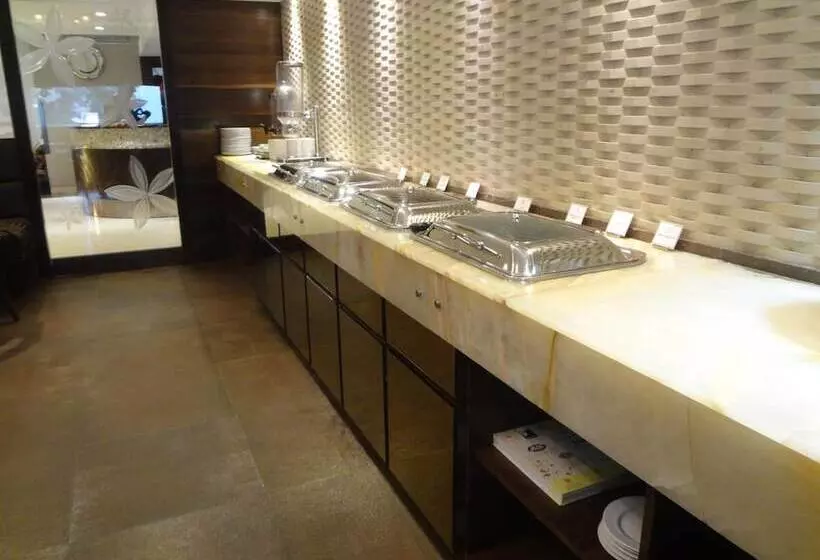 Fotos del hotel Suba Palace:  5