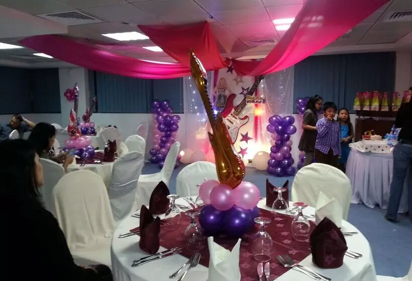 Fotos del hotel Sharjah Tulip Inn Hotel Apartments:  4