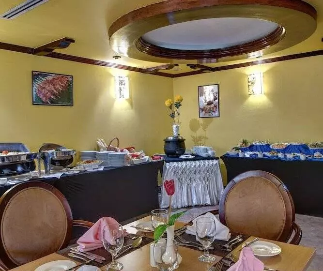 Fotos del hotel Sharjah Tulip Inn Hotel Apartments:  7