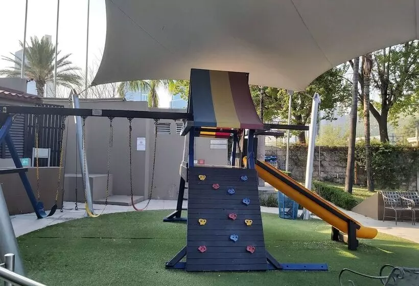 Fotos del hotel Novotel Monterrey Valle:  10