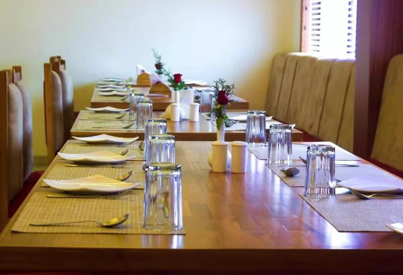 Fotos del hotel Royal Regency Lifotel By Crossway:  6