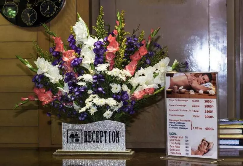 Fotos del hotel Royal Regency Lifotel By Crossway:  8