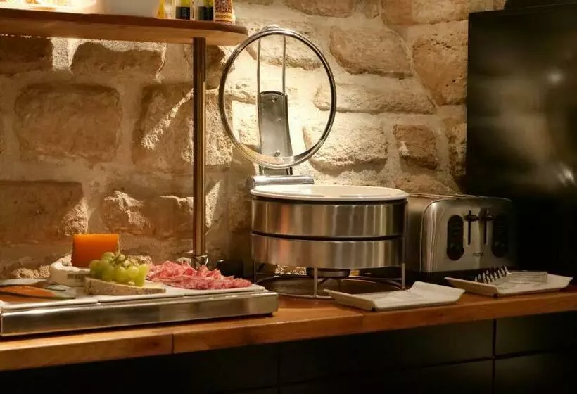 Fotos del hotel Hôtel De Bellevue Paris Gare Du Nord:  7