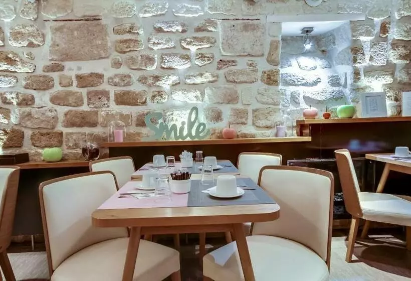 Fotos del hotel Hôtel De Bellevue Paris Gare Du Nord:  3