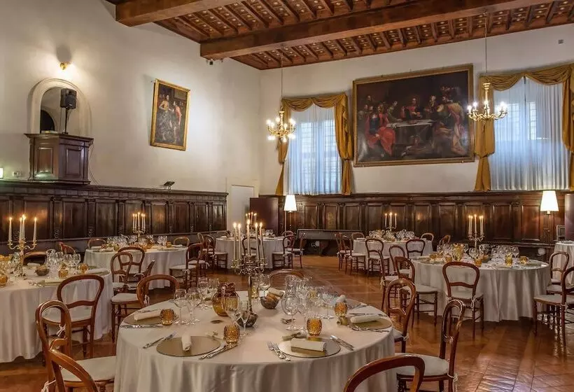 Fotos del hotel Donna Camilla Savelli - Vretreats:  3