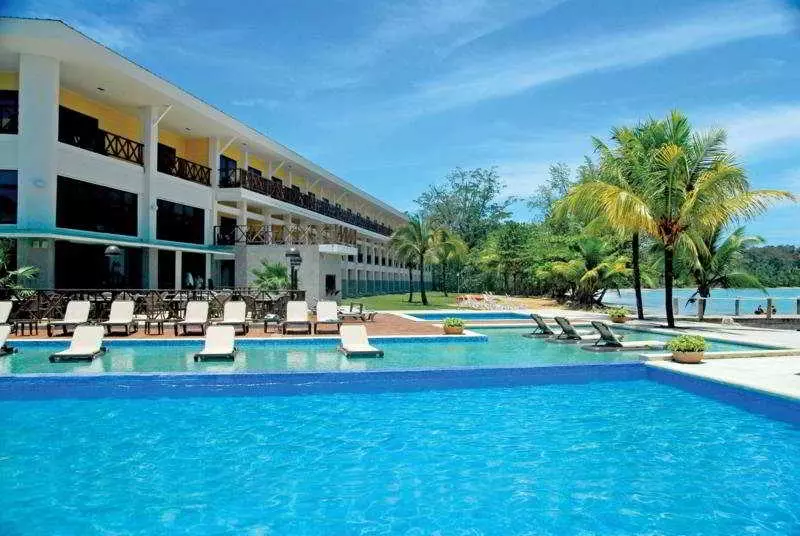 Playa Tortuga Hotel And Beach Resort