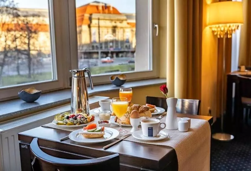 Fotos del hotel Royal International Leipzig:  6