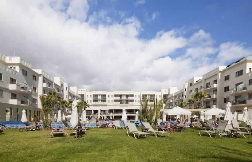 Fotos del hotel Capital Coast Resort And Spa:  15