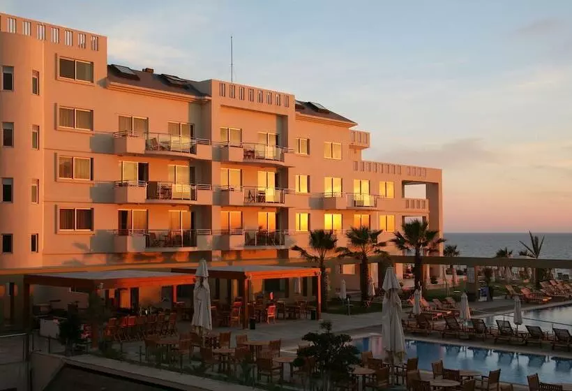 Capital Coast Resort And Spa