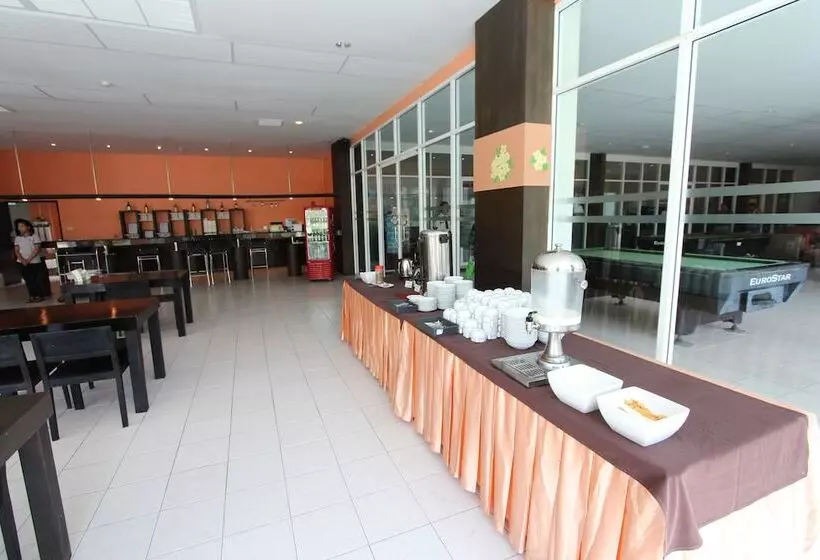 Fotos del hotel Crown Pattaya Beach:  17