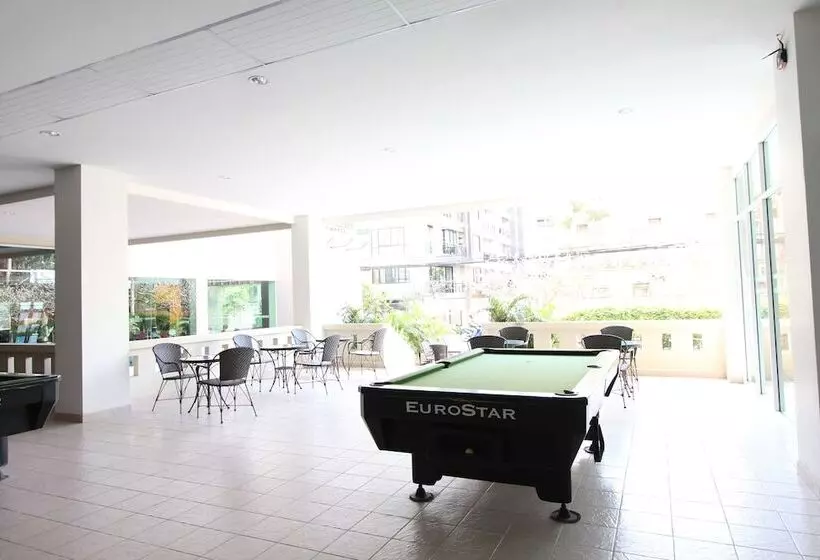 Fotos del hotel Crown Pattaya Beach:  6