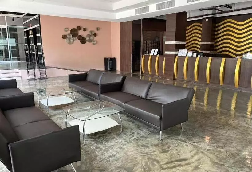 Fotos del hotel Crown Pattaya Beach:  3