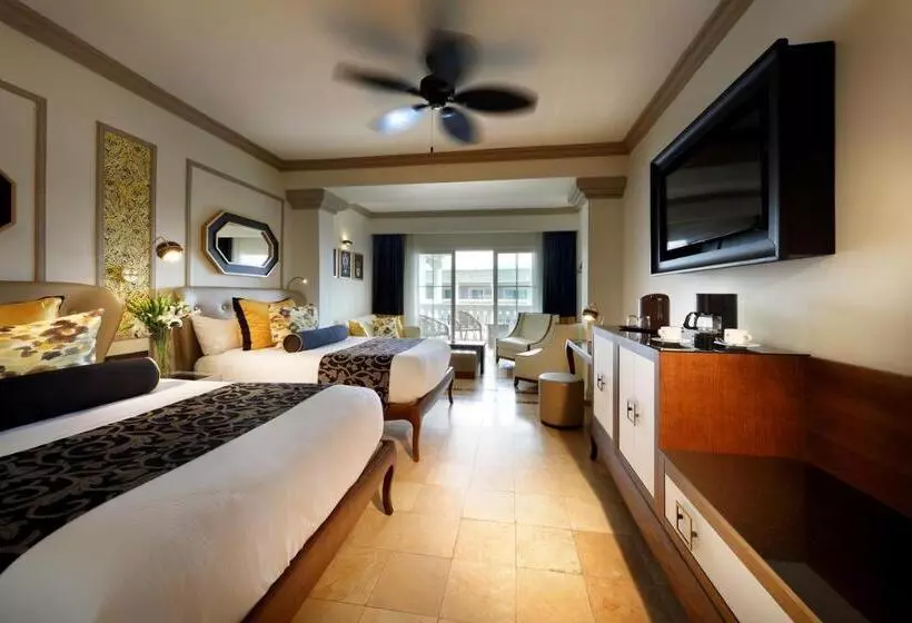 Fotos del hotel Grand Palladium Lady Hamilton Resort &amp; Spa All Inclusive:  4